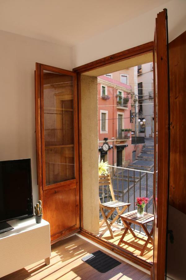 Apartamento En Plaza Sedassos Centro Historico Tarragona Exterior photo